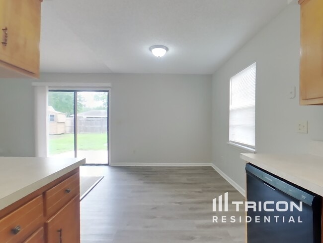 Building Photo - 1791 Killarn Circle Middleburg FL