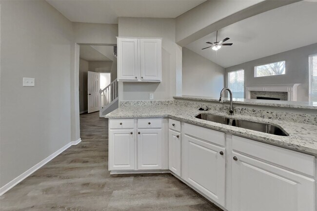 Foto del edificio - 23943 Ayscough Ln