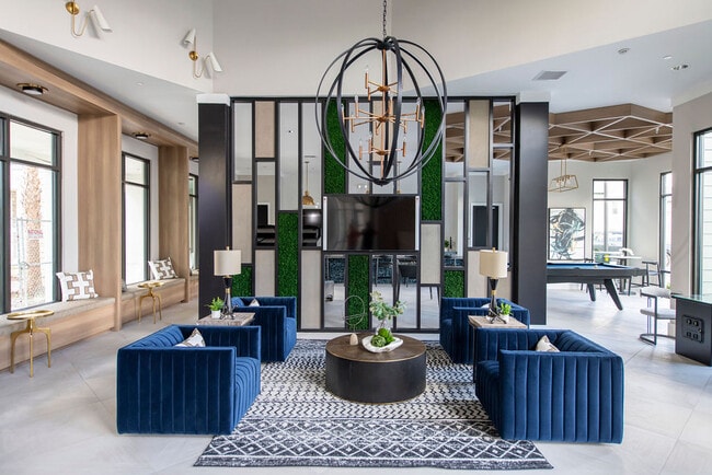 Chat On - Urbon @ Nona Apartment Homes