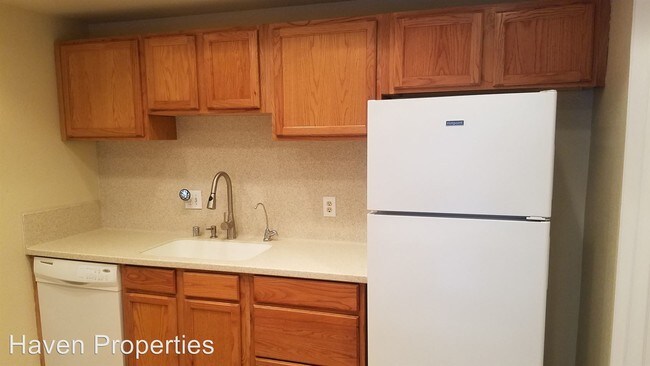 Building Photo - 3 br, 2 bath Apartment - 7545 Gallant Circle