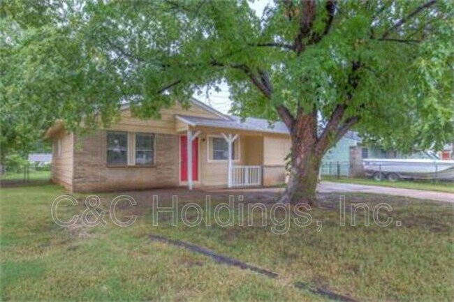 Foto del edificio - 212 201st E Ave