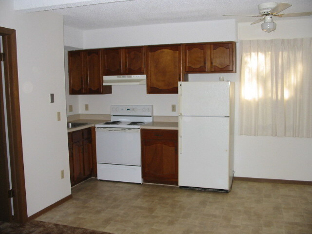 Kitchen 2 - 145 Joann N