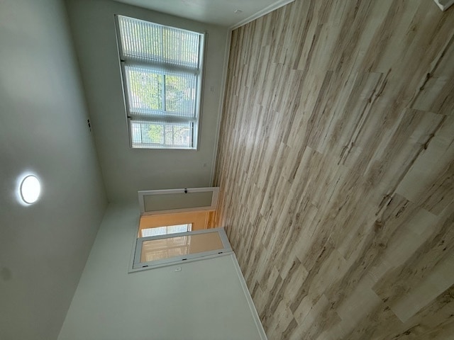 Building Photo - 6934 N Lakewood Ave
