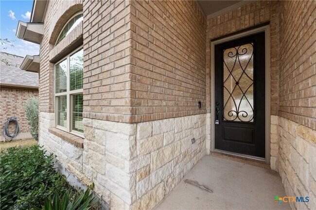 Building Photo - 8113 Cannon Ct