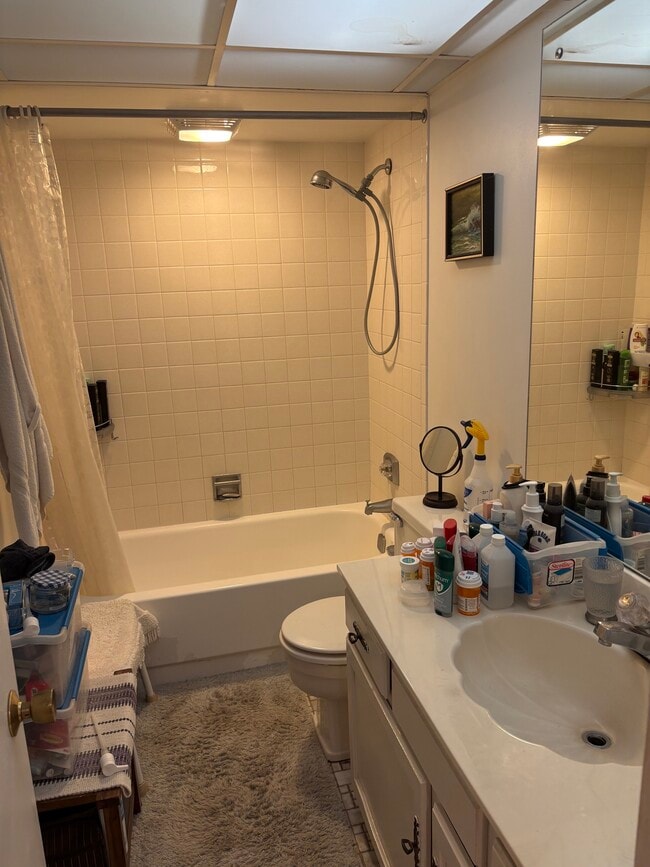 Building Photo - 475 Plum Creek Dr