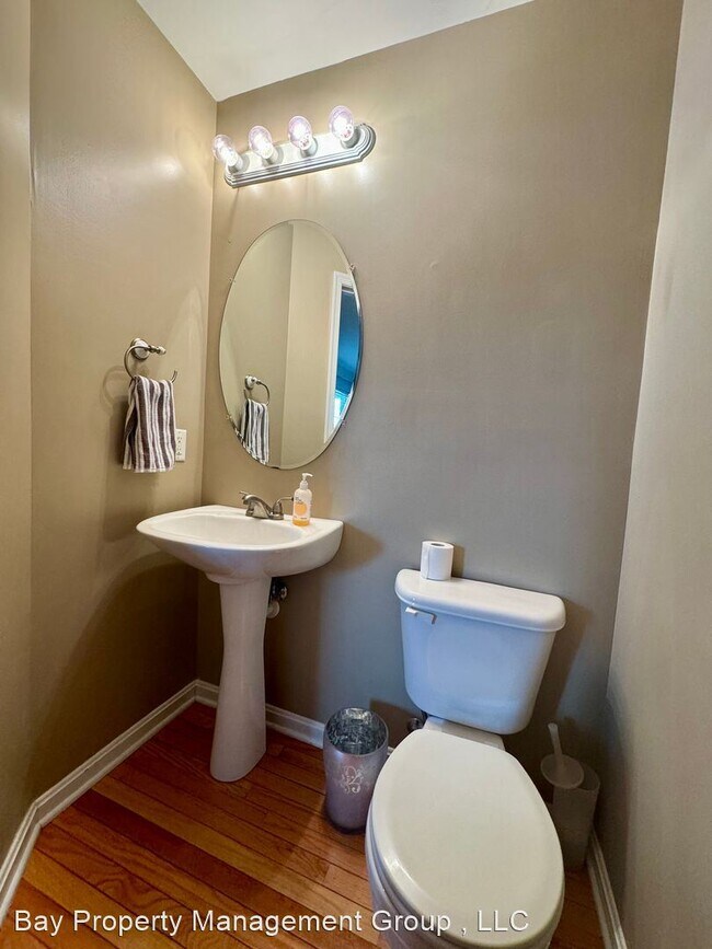 Foto del edificio - 3 br, 2.5 bath House - 2249 Tidal View Garth