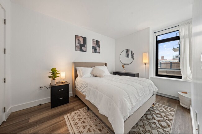 Foto del edificio - 228 E 135th St