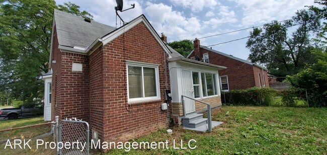 Foto del edificio - 3 br, 1 bath House - 10055 Coyle