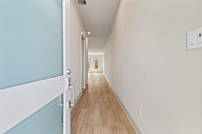 Building Photo - 5726 Rucio Ln