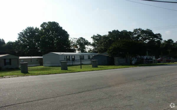 Building Photo - Cornerstone Homes