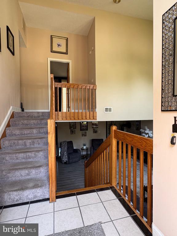 Building Photo - 803 Scott Cir