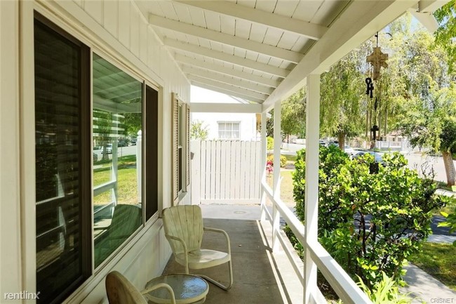 Building Photo - 3 br, 1 bath House - 5847 Colfax Ave