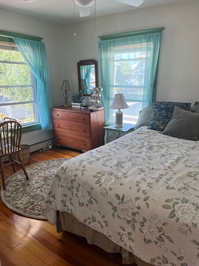 11 Mayflower Rd, Hull, MA 02045 House Rental in Hull, MA