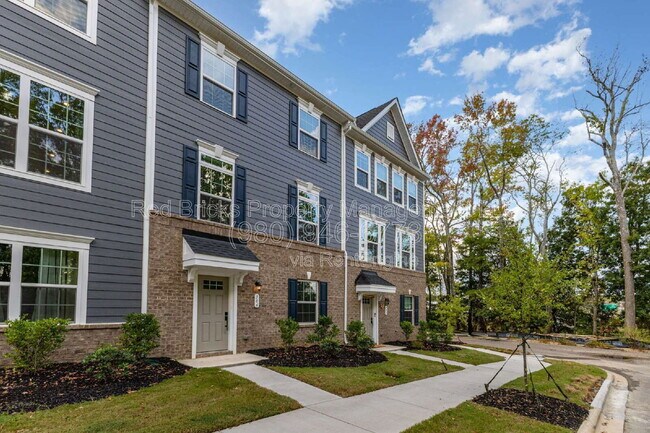 Foto del edificio - 306 New Gallant Dr