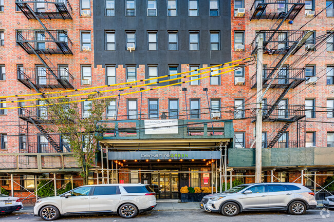 Building Photo - 42-22 Ketcham St