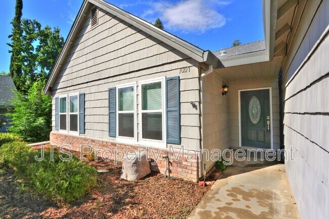 Foto del edificio - 9221 Rock Canyon Way