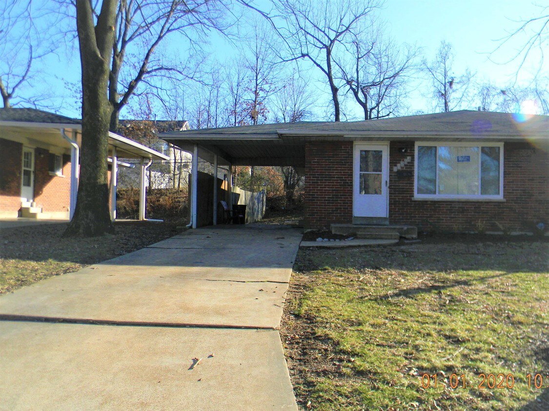 10264 Jeffleigh Ln Unit 10264, Affton, MO 63123 Apartment for Rent in
