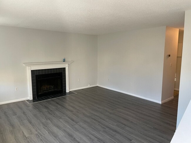 Foto del edificio - Hulon Lane - Near Lexington Medical Center