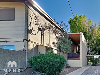 Building Photo - 355 E Thomas Rd