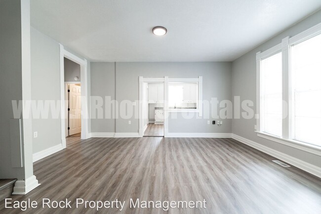 Foto del edificio - 3 br, 2 bath House - 111 North Park Street