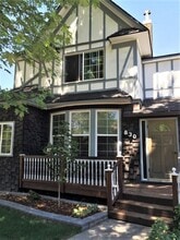 Building Photo - 830 W Ada St