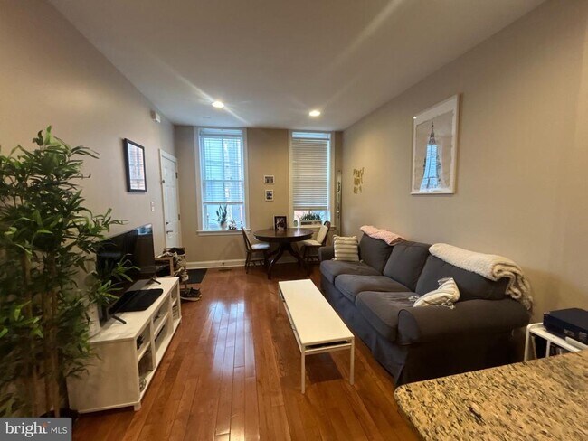 Foto del edificio - 530 N 15th St