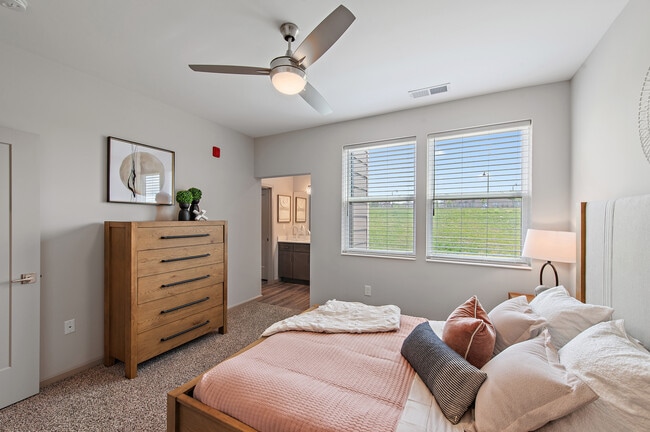 Bedroom 2 - 19Nineteen Promenade