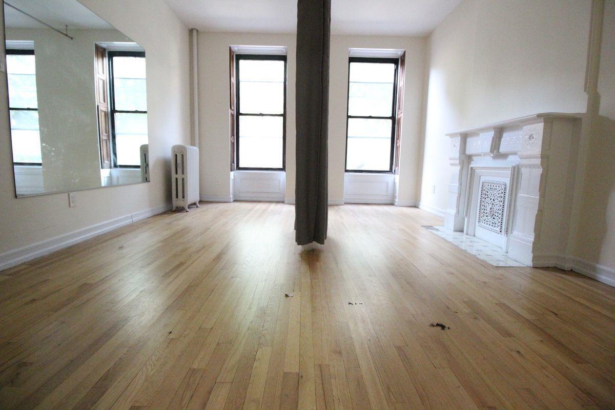 Primary Photo - 360 West 51st Street