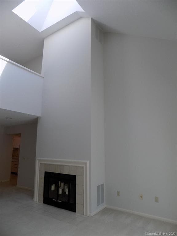 Building Photo - 147 Lansdowne