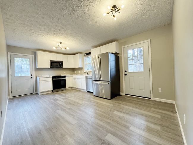 Foto del edificio - 220 Virginia Ave