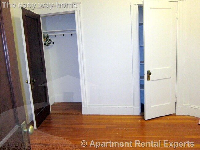 Foto del edificio - 163 Summer St