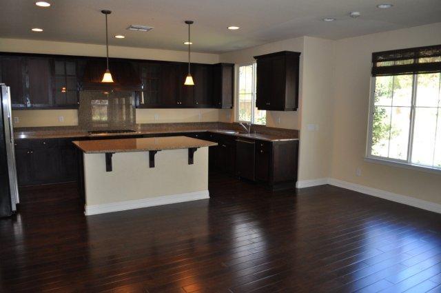 Foto del edificio - 4 Bed, 3.5 Bath - Bressi Ranch