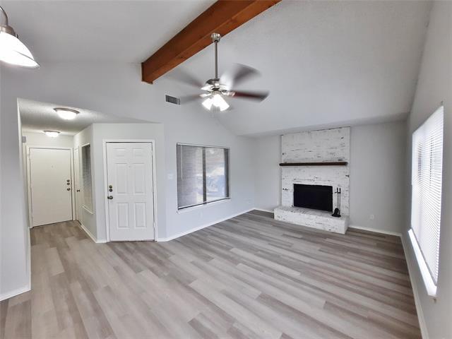 Foto del edificio - 4609 Riverpark Dr