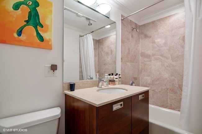 Building Photo - 1903 N Humboldt Blvd