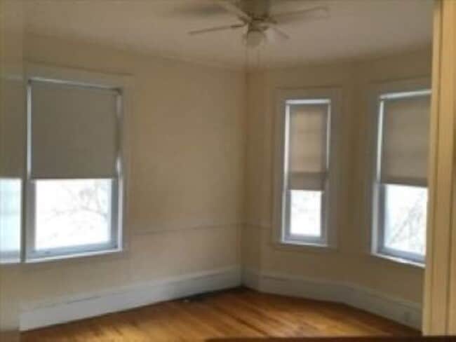 Bedroom - 76 Pleasant St