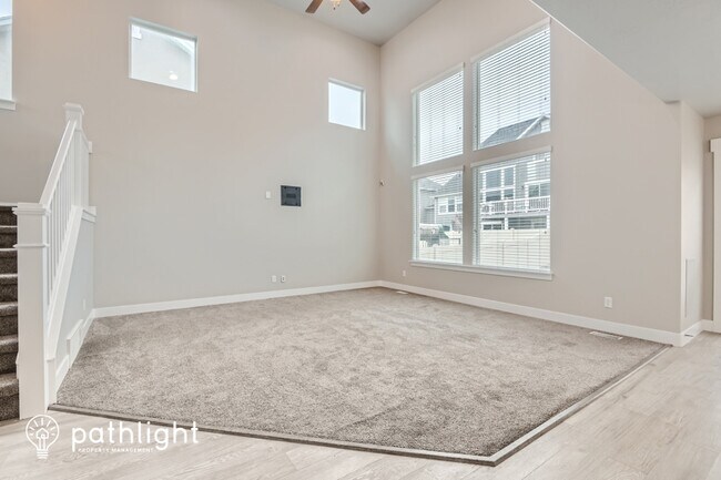 Building Photo - 4461 Breezy Meadow Dr