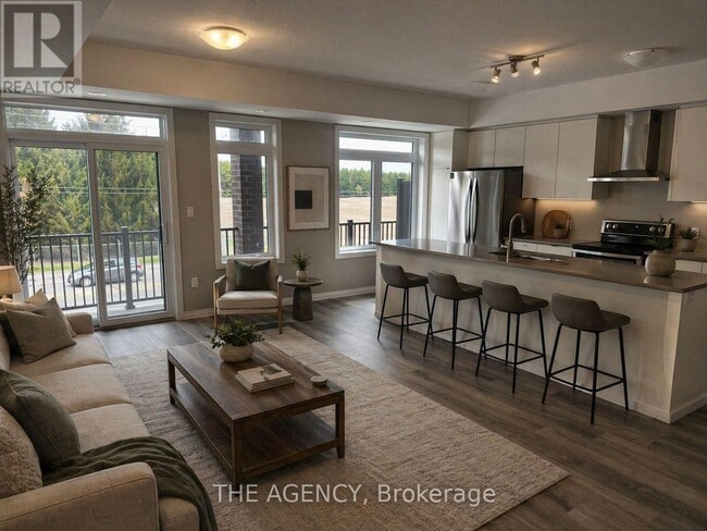 Building Photo - 70 Thatcher Dr