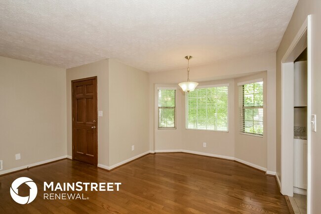 Foto del edificio - 380 Pleasant Valley Rd