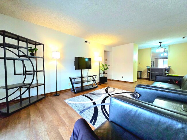 Foto del edificio - 3034 SW Lydia Ave