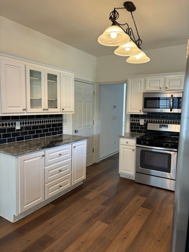 Foto del edificio - 1718 Bentridge Dr NW