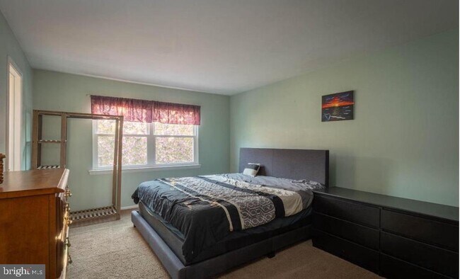 Foto del edificio - 57 Brighton Ct