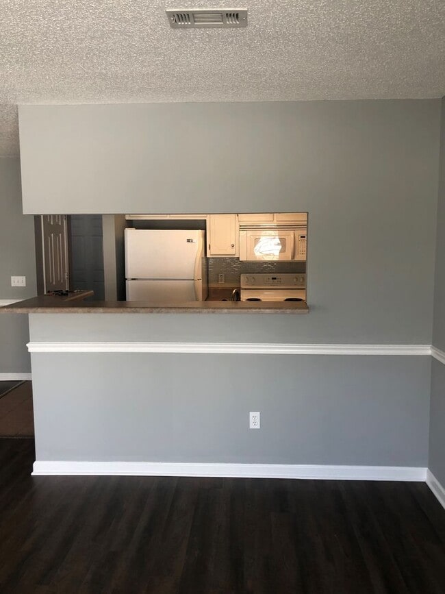 Building Photo - Wakefield Subdivision