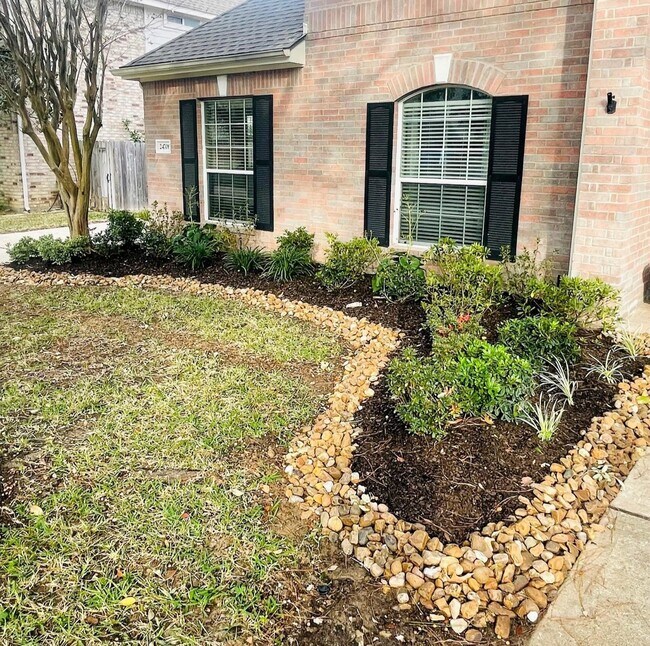 Foto del edificio - 24706 Bent Hollow Ln