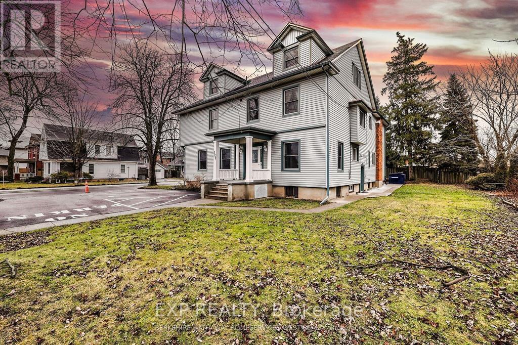 Primary Photo - 122 Hellems Ave