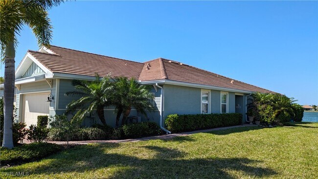 Foto del edificio - 14822 Edgewater Cir