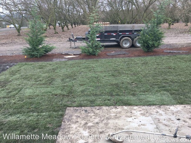 Foto del edificio - 10915 SE Wallace Rd