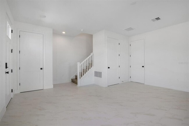 Building Photo - 15178 Groveside Rd