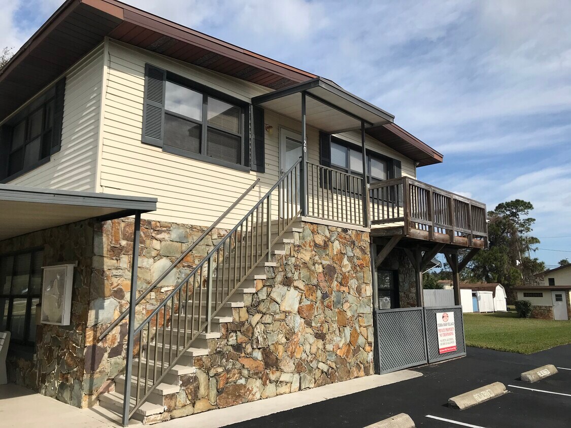 20 River Park Blvd Unit 20, Edgewater, FL 32141 Apartments in