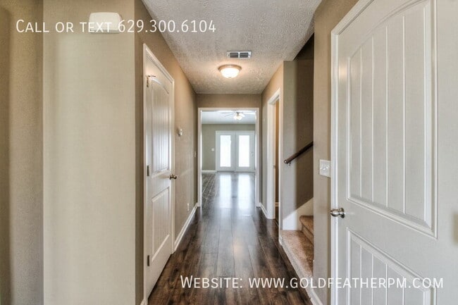 Photo - 3353 Tourmaline Dr- House