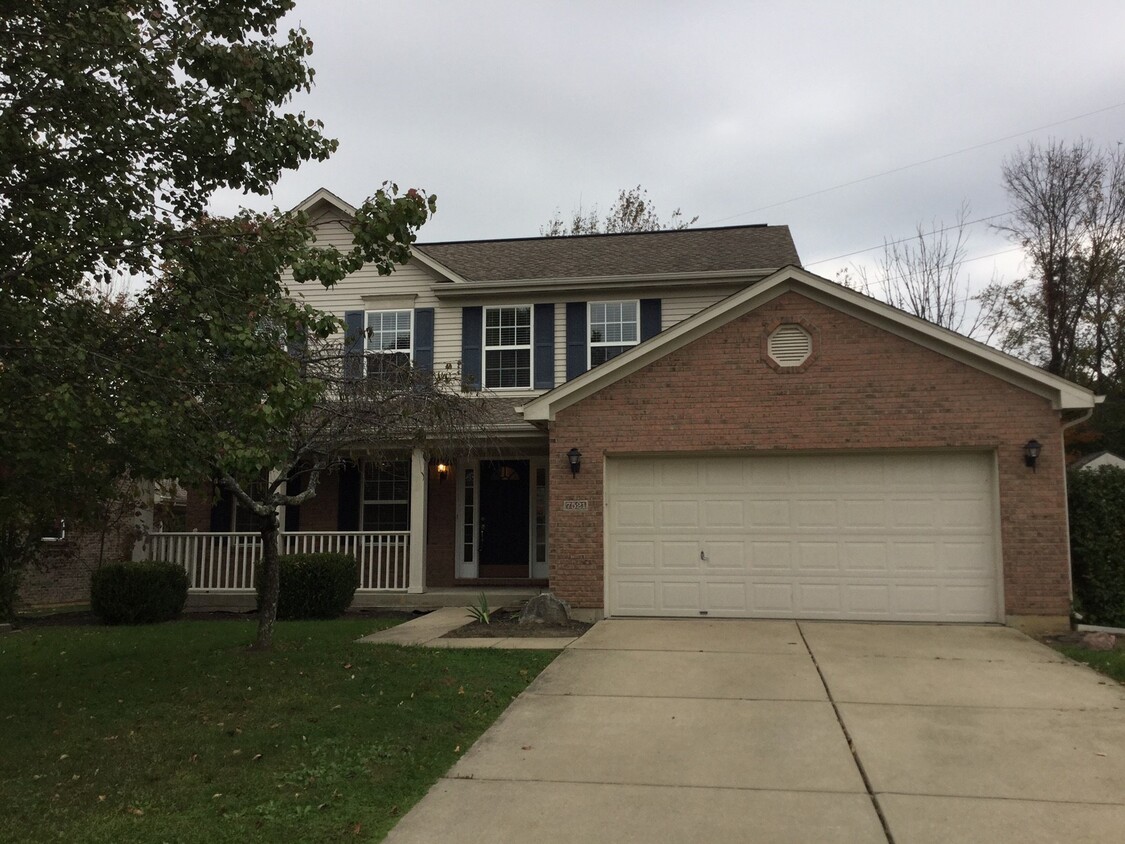 Foto principal - 7521 Roxbury Court
